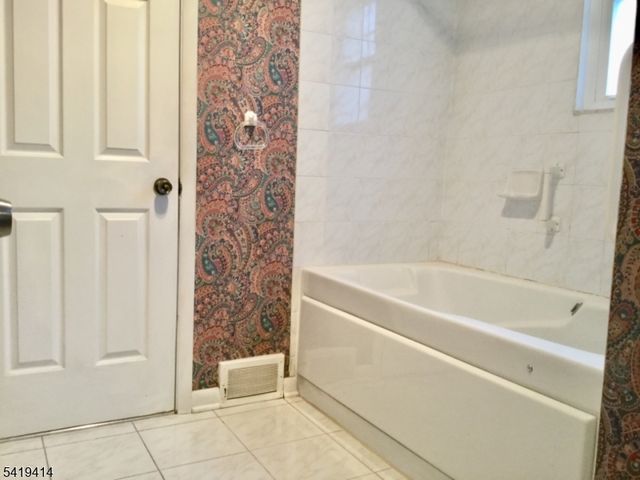 12 Sorman Ter, Randolph Twp., NJ 07869