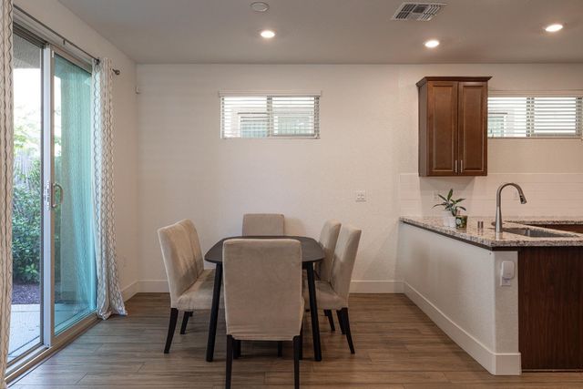 10549 Tenor Way, Elk Grove, CA 95757