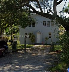 6326 NW 4th Ave 4, Miami, FL 33150