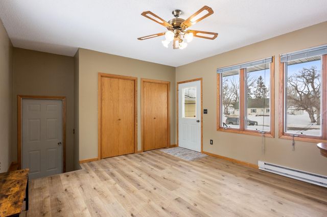 302 Fingal Drive, Alexandria, MN 56308