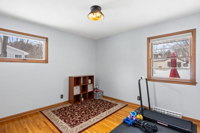 302 Fingal Drive, Alexandria, MN 56308