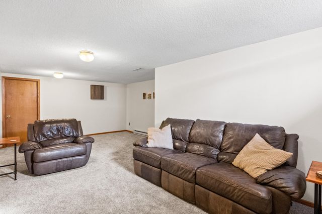 302 Fingal Drive, Alexandria, MN 56308