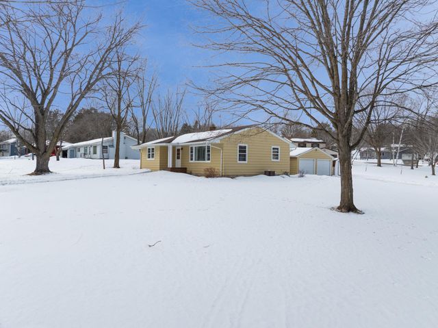 302 Fingal Drive, Alexandria, MN 56308