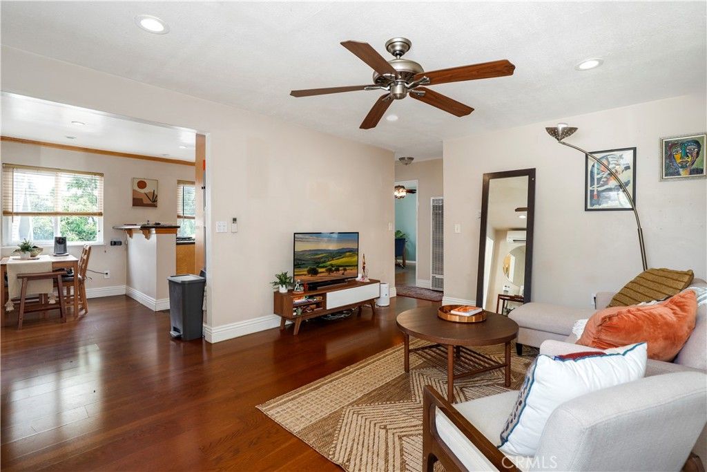 property-img