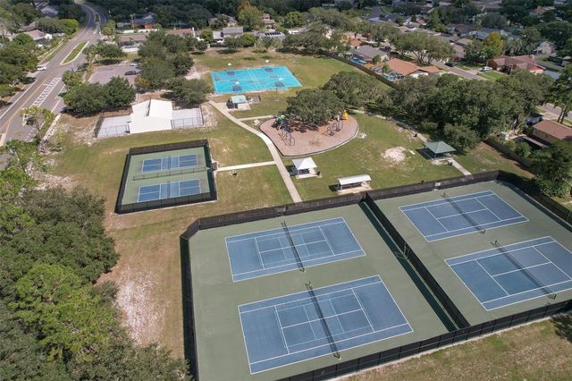 4719 PORTOBELLO CIRCLE, Valrico, FL 33596