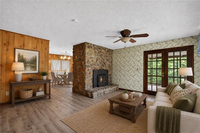 6882 Cowan Mill Rd, Winston, GA 30187