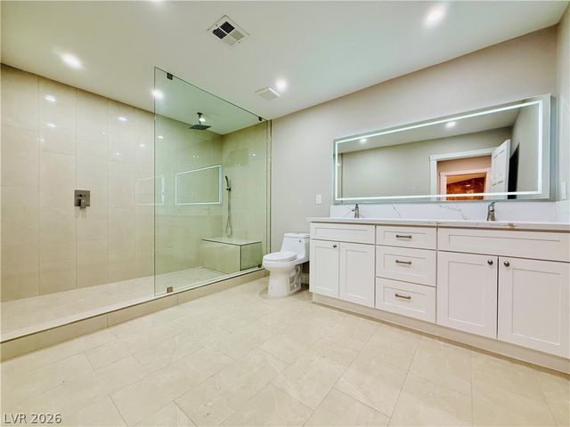 3416 Calle Del Torre, Las Vegas, NV 89102