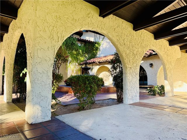 3416 Calle Del Torre, Las Vegas, NV 89102