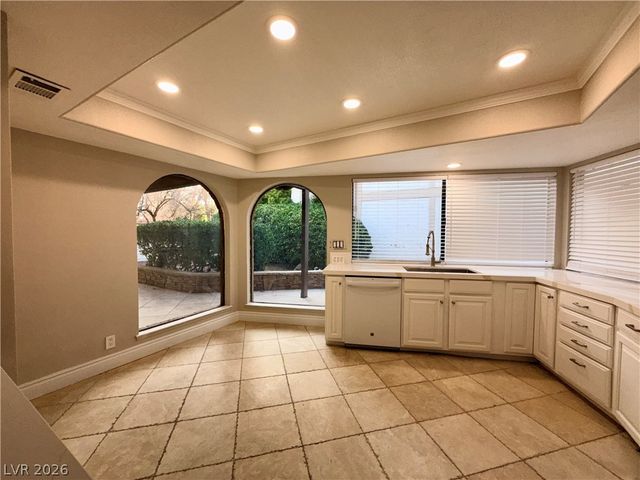 3416 Calle Del Torre, Las Vegas, NV 89102