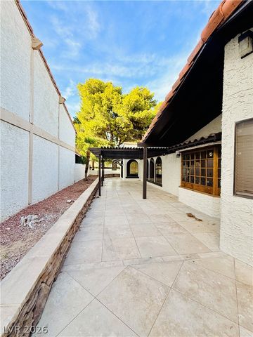 3416 Calle Del Torre, Las Vegas, NV 89102