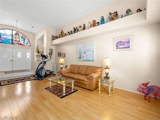 1913 Madagascar Lane, Las Vegas, NV 89117