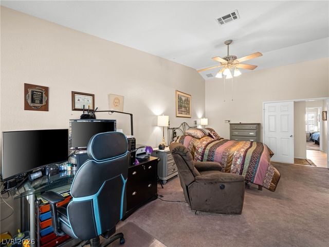 1913 Madagascar Lane, Las Vegas, NV 89117