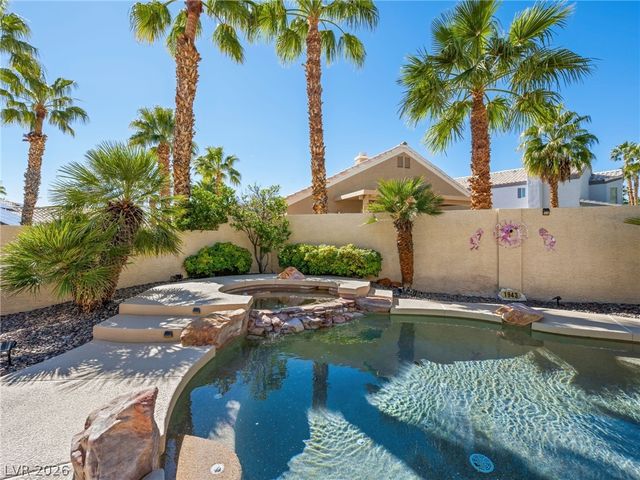 1913 Madagascar Lane, Las Vegas, NV 89117