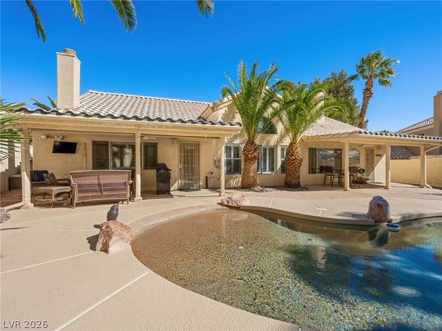 1913 Madagascar Lane, Las Vegas, NV 89117