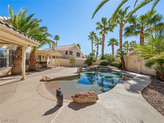 1913 Madagascar Lane, Las Vegas, NV 89117