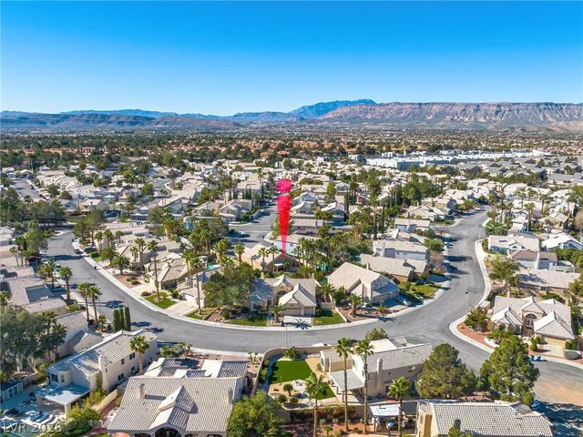 1913 Madagascar Lane, Las Vegas, NV 89117