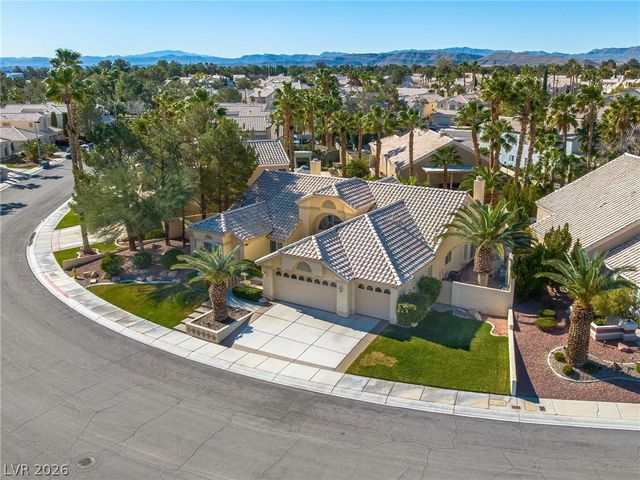 1913 Madagascar Lane, Las Vegas, NV 89117