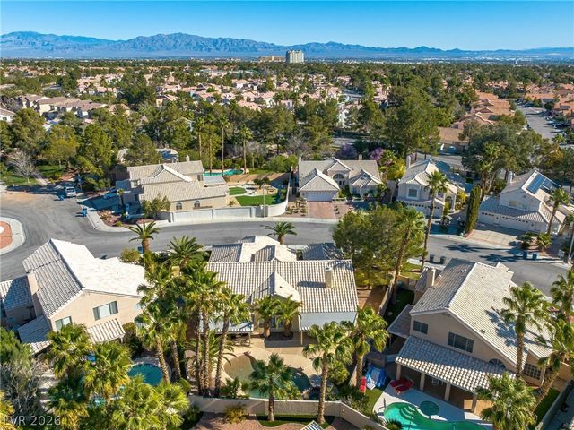 1913 Madagascar Lane, Las Vegas, NV 89117