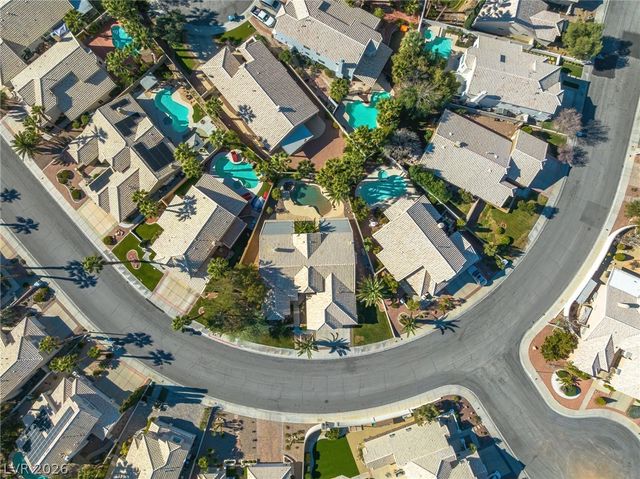 1913 Madagascar Lane, Las Vegas, NV 89117