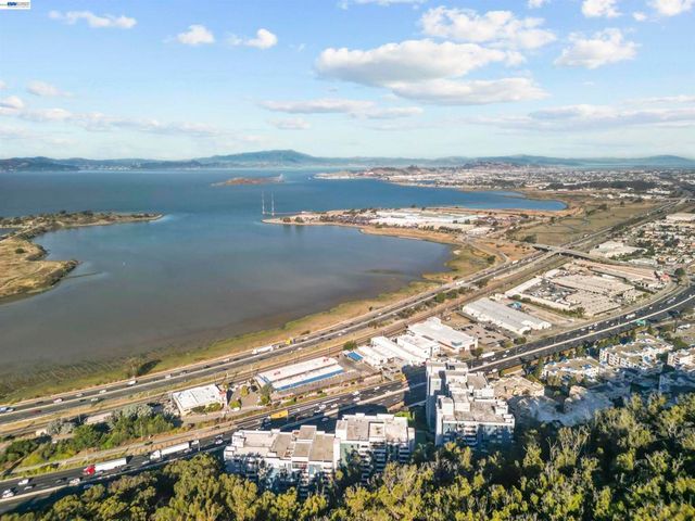 555 Pierce St 522, Albany, CA 94706