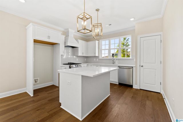 5488 LONGMEADOW RIDGE, Trussville, AL 35173