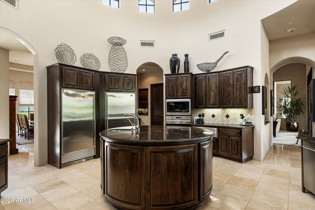 10304 E FOOTHILLS Drive, Scottsdale, AZ 85255