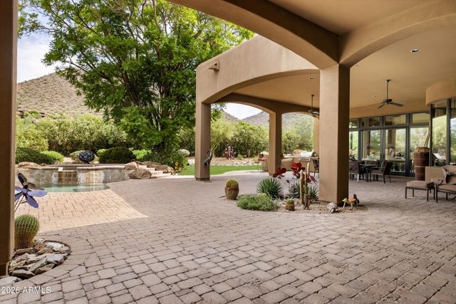 10304 E FOOTHILLS Drive, Scottsdale, AZ 85255