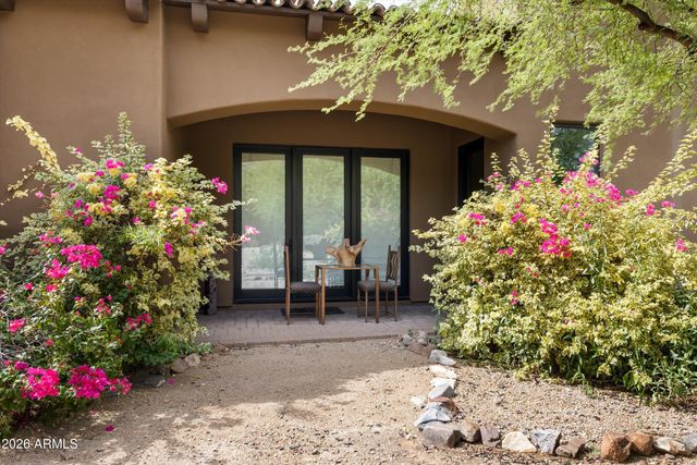10304 E FOOTHILLS Drive, Scottsdale, AZ 85255