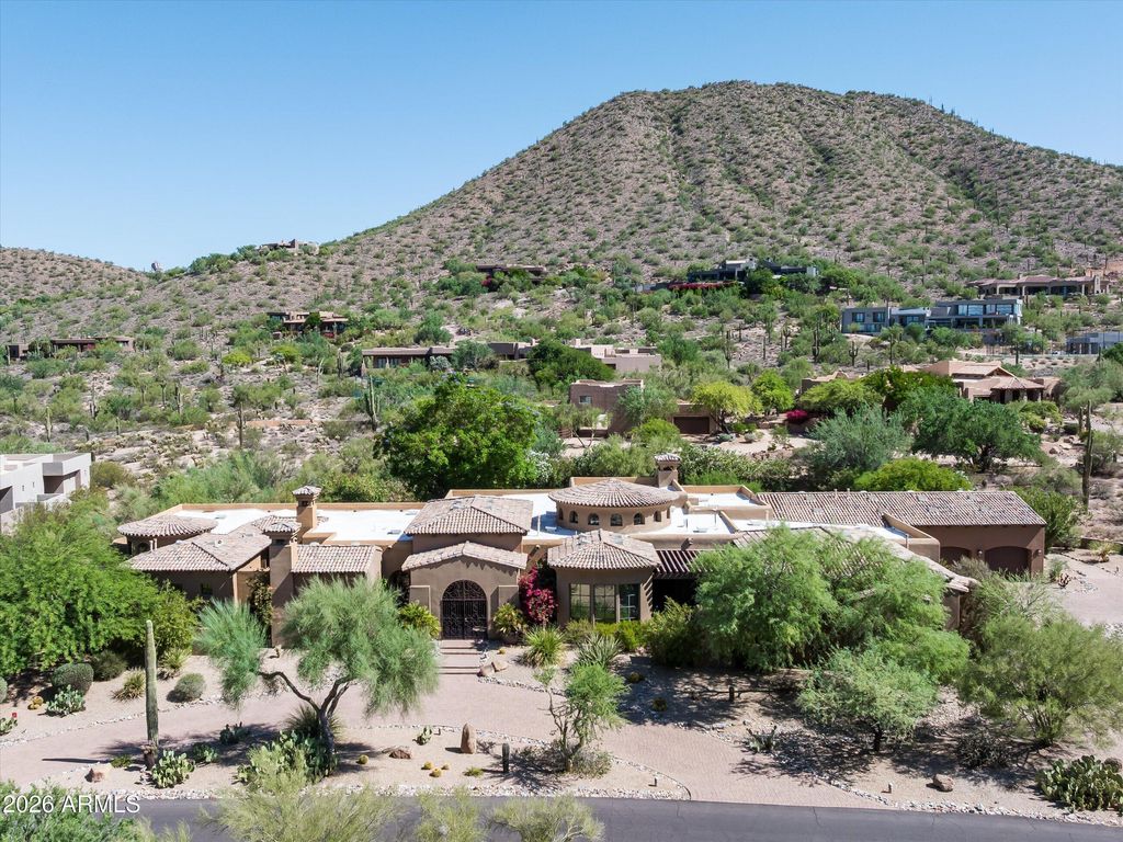 10304 E FOOTHILLS Drive, Scottsdale, AZ 85255 — photo 4