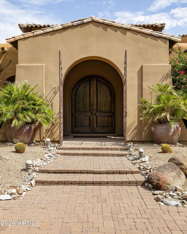 10304 E FOOTHILLS Drive, Scottsdale, AZ 85255 — photo 5