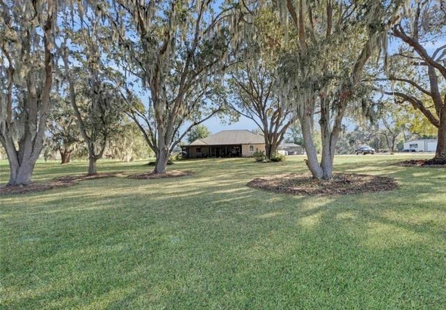 400 CARMAN DRIVE, Leesburg, FL 34748