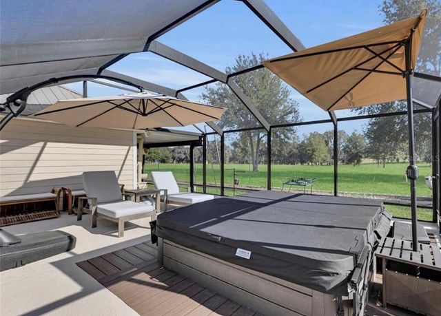 400 CARMAN DRIVE, Leesburg, FL 34748