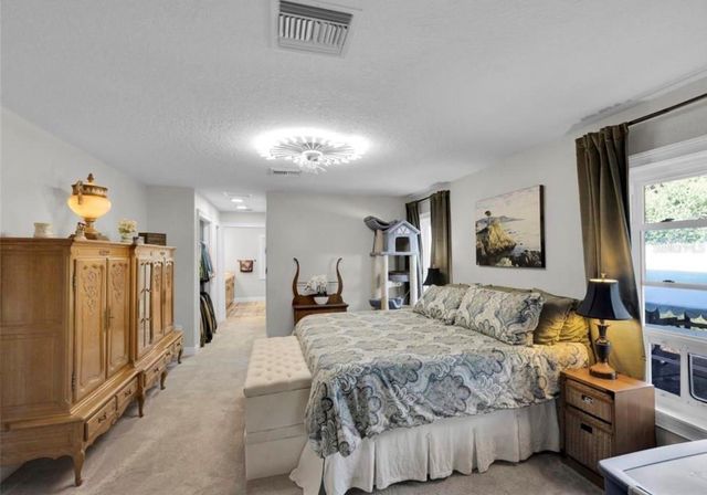 400 CARMAN DRIVE, Leesburg, FL 34748