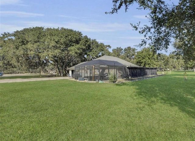 400 CARMAN DRIVE, Leesburg, FL 34748