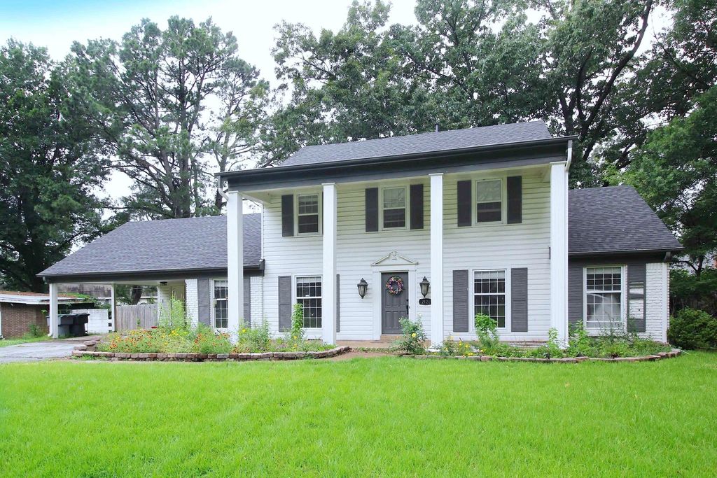 2121 ABERGELDIE DR, Memphis, TN 38119