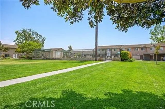 4694 Madrid Way 38C, Huntington Beach, CA 92649