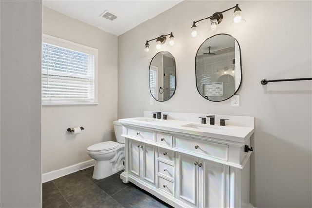 2769 Glenwood SE Avenue, Atlanta, GA 30317