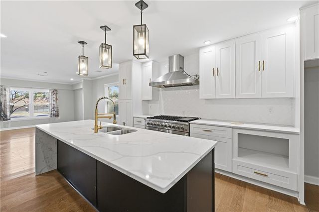 2769 Glenwood SE Avenue, Atlanta, GA 30317