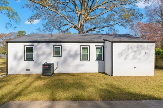 2769 Glenwood SE Avenue, Atlanta, GA 30317