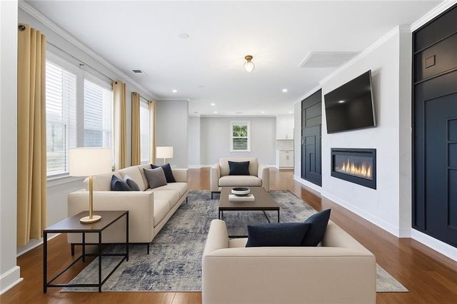 2769 Glenwood SE Avenue, Atlanta, GA 30317