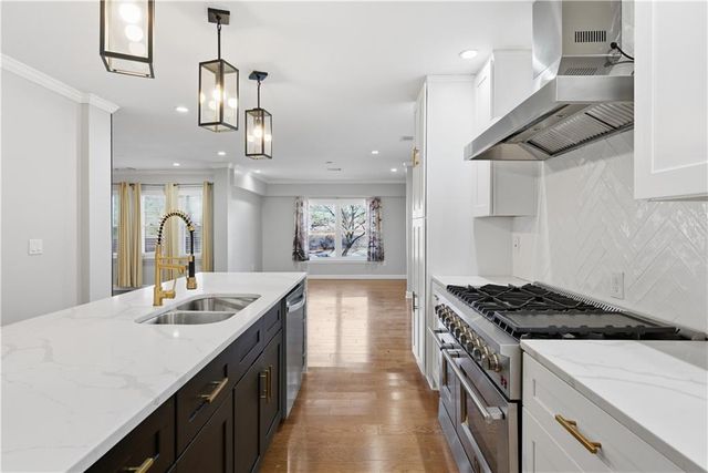 2769 Glenwood SE Avenue, Atlanta, GA 30317