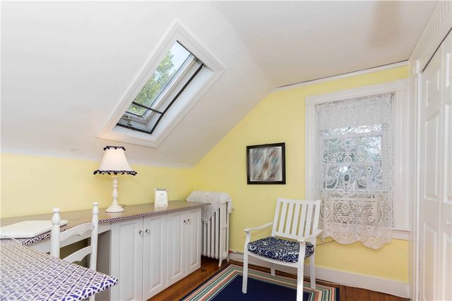18 Lucas Avenue, Newport, RI 02840