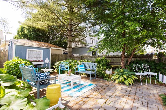 18 Lucas Avenue, Newport, RI 02840