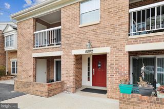 5802 COVE LANDING RD #101, Burke, VA 22015