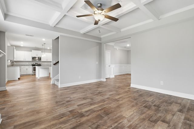 2255 Viking Ct, Murfreesboro, TN 37127