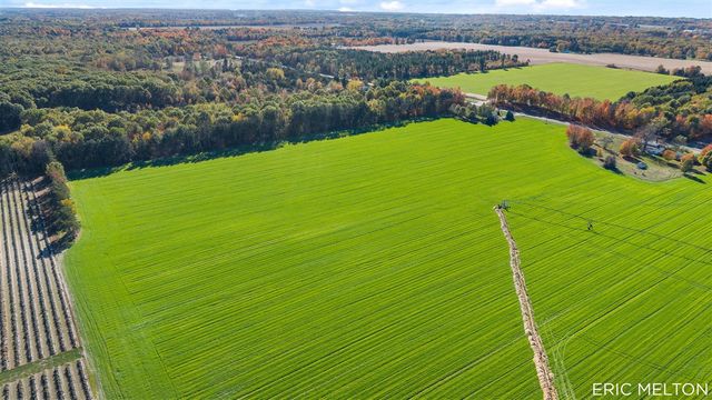 529 68th Street, South Haven, MI 49090