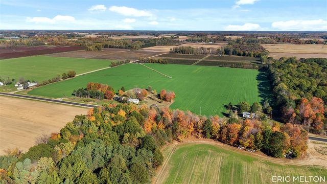 529 68th Street, South Haven, MI 49090