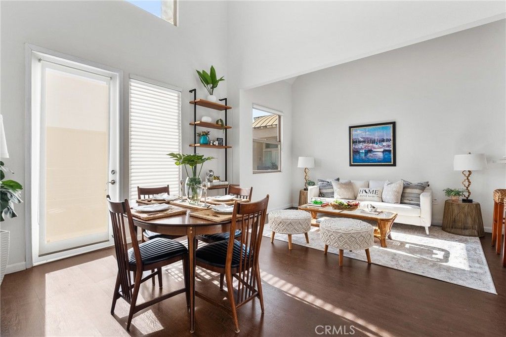 Image 11 of property listing at 201 E Angeleno 426, Burbank, CA 91502