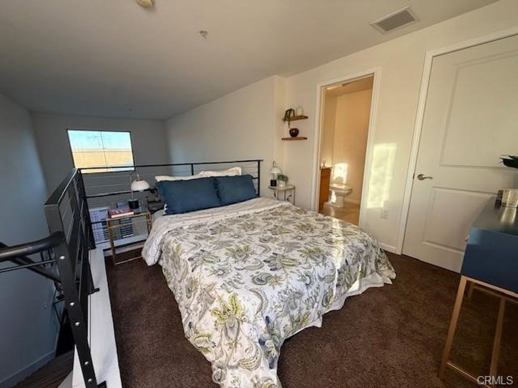 Image 20 of property listing at 201 E Angeleno 426, Burbank, CA 91502