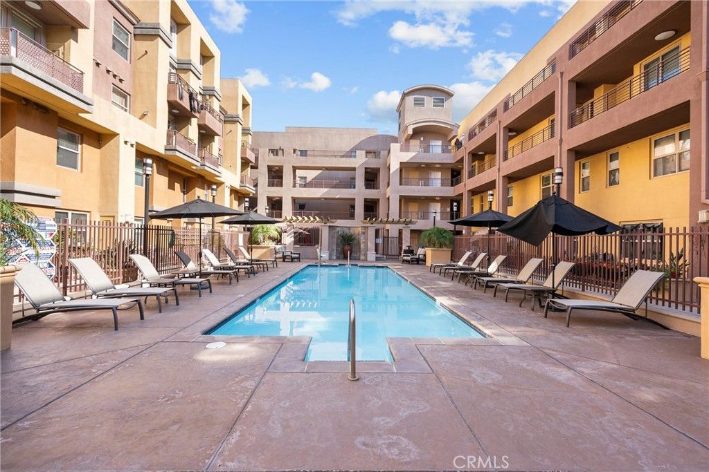 Image 25 of property listing at 201 E Angeleno 426, Burbank, CA 91502